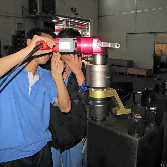 Электрогайковерт динамометрический угловой FROSP LDA-80A