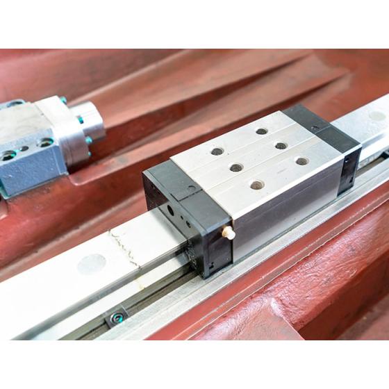 Горизонтальный фрезерный обрабатывающий центр DMTG MDH80