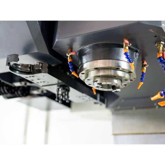 Вертикальный фрезерный обрабатывающий центр DMTG VDF1800